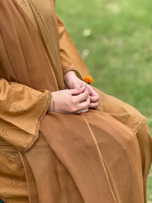 Brown Mustard - Premium Lawn Unstitched 5m