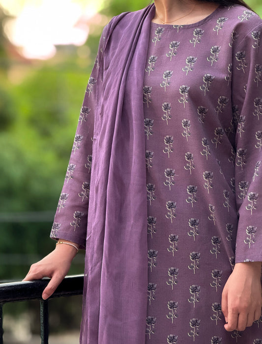 Falsa (Unstitched Light khaddar) 5m