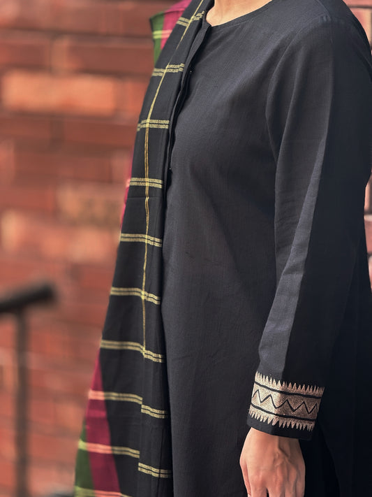 Unstitched Black shirt cotton khaddi (with dupatta)