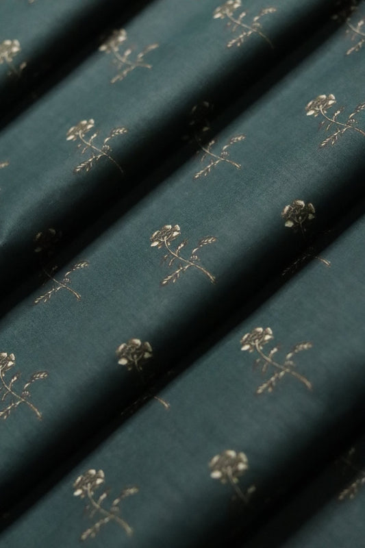 Zinc green premium lawn unstitched 5m