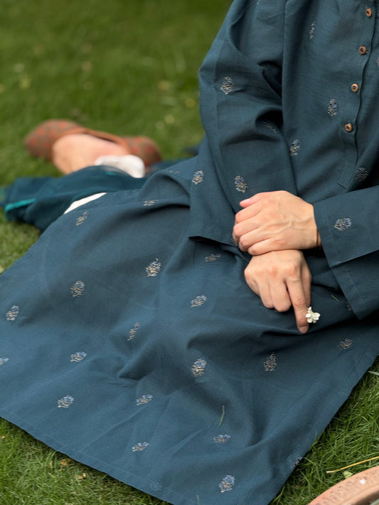 Embroidered Zinc Blue Kurta ( Stitched Festive )